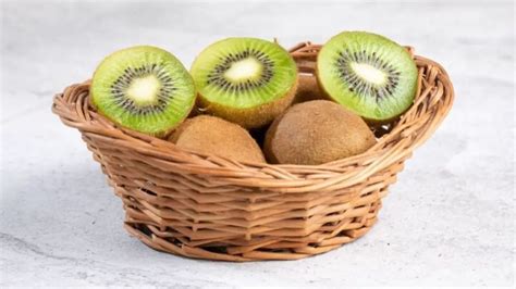 Kiwi Nutrition Facts Cully S Kitchen