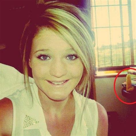 Girls Who Forgot To Hide Their Sex Toys Before Taking Selfies Facepalm Gallery Ebaum S World