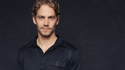 No more clothes on his body.. Paul Walker WallpaperBollywood & Hollywood