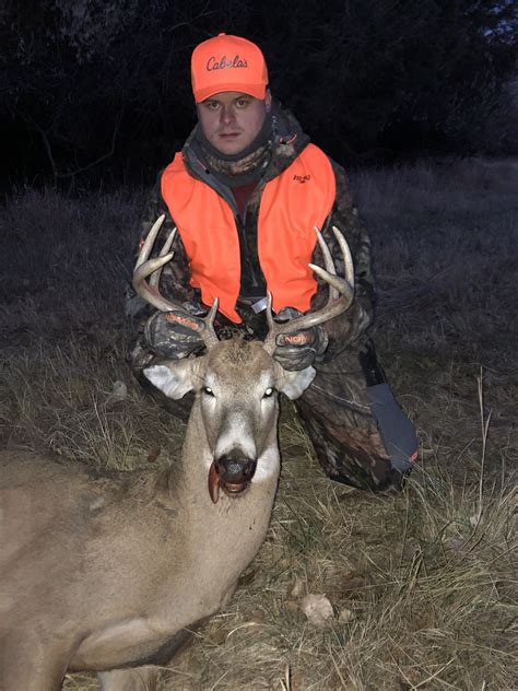 Nebraska Whitetail And Mule Deer Hunts Guide And Outfitter