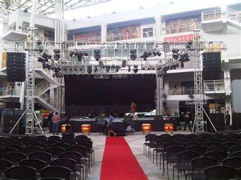 Outdoor Stage Setup For A Concert Outdoor Stage Outdoor Events Setup