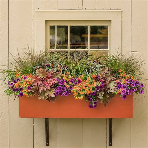 32 Beautiful Fall Window Boxes Design Ideas Magzhouse