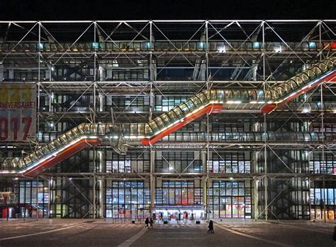 Centre George Pompidou Arch Journey