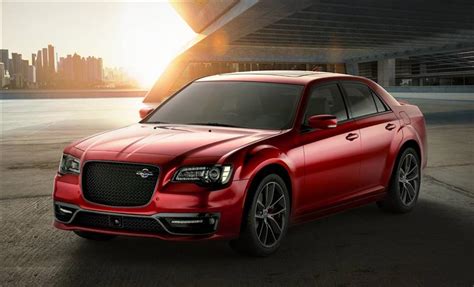 2023 Chrysler 300c News And Information