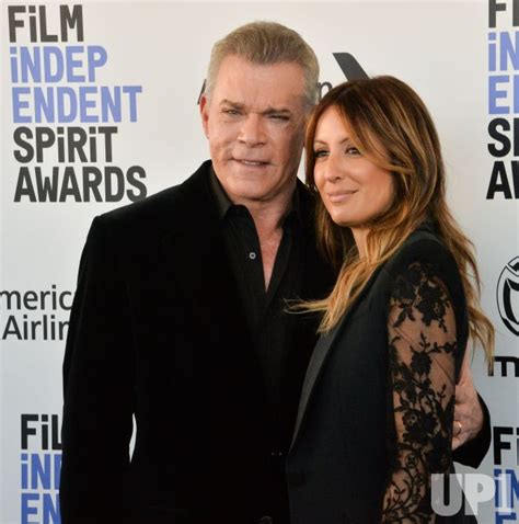 Photo Ray Liotta And Jacy Nittolo Attend The Film Independent Spirit