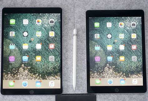 Apple ipad pro 10.5 with smart keyboard attached. 10.5-inch iPad Pro review: This is the sci-fi future of ...