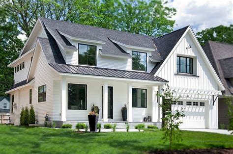 35 Exciting Modern Farmhouse Home Exterior Design Ideas Page 12 Of 35
