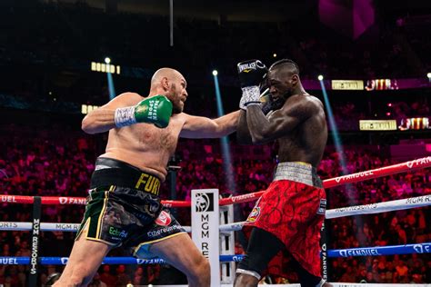 Tyson Fury Ko 11 Deontay Wilder Is The Ring Fight Of The Year For 2021 The Ring