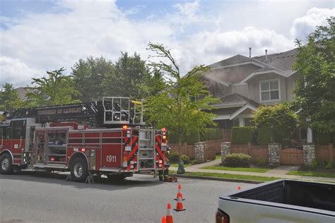 This site is not monitored 24/7. VIDEO: Townhouse fire in Langley - Aldergrove Star