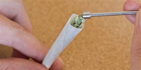 How To Roll The Perfect Joint Visual Guide Cones Vs Pinners Key To