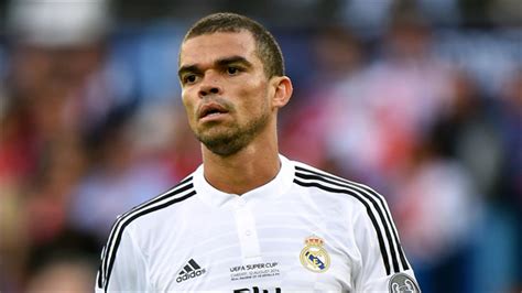 Real Defender Pepe Blames A Bad 20 Minutes For Wolfsburg Defeat Eurosport