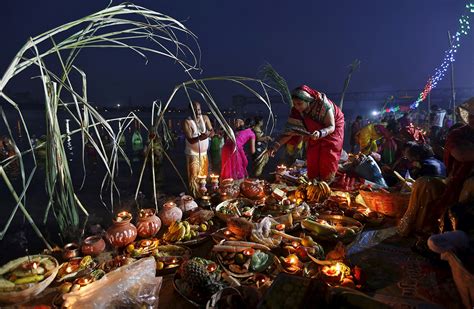 Chhath Puja Hindu Women In Nepal And India Pray To The Sun God To Protect Their Families