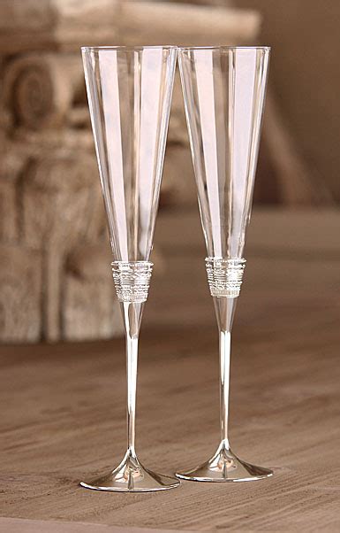 Vera Wang Wedgwood With Love Silver Toasting Flutes Pair