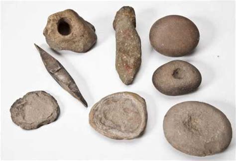 8 Native American Stone Tools