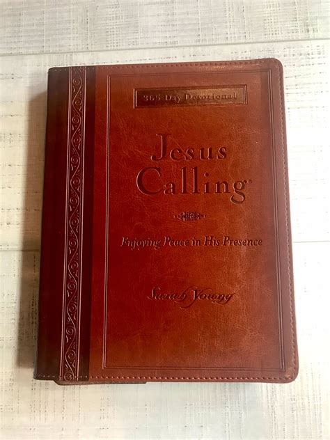 🆕 Jesus Calling By Sarah Young In Deluxe Large Print