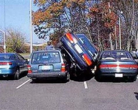 12 Epic Parking Fails Arent You Glad This Isnt Your Car Your
