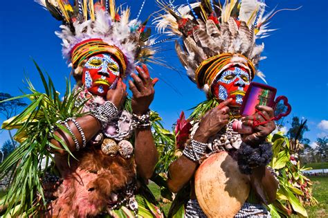 Partir à La Découverte De La Culture Du Peuple De La Papouasie