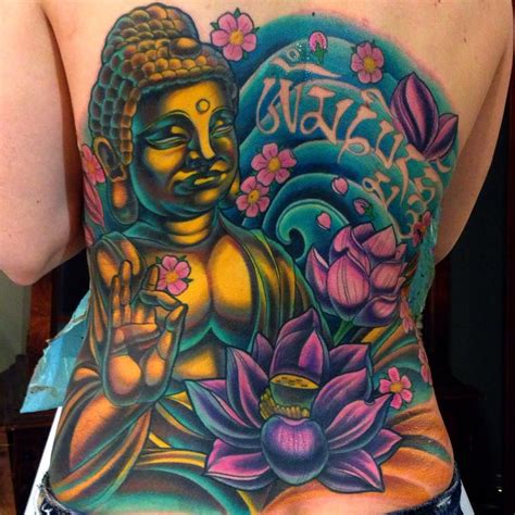 Tatouage Bouddha 59 Idées Pour Un Joli Tattoo Modele Tatouage Tatouage Designs De Tatouages