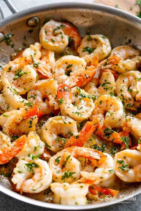 It's a simple dish made with a handful of for this recipe i recommend using extra large shrimp. Garlic Butter Shrimp Scampi - Cafe Delites