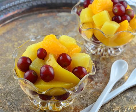 Are you hosting an easter dinner party at your home? Easter Fruit Salad | Easter brunch food, Easter fruit ...