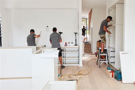 It's extremely common for construction delays to. Hiring a contractor to renovate your house? Here are 7 tips to get exactly what you want.
