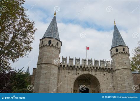 Istanbul Turkey The Gate Of Salutation In Topkapi Palace Topkapi