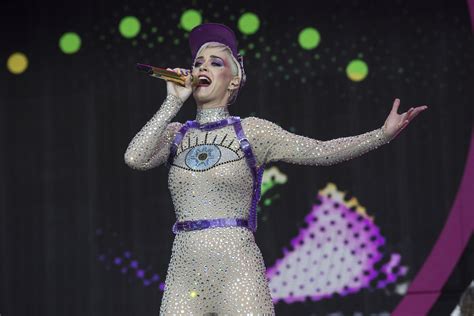 Katy Perry Brings Ridiculousness And Lots Of It To Glastonbury