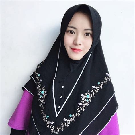 Muslim Headscarf Islamic Three Layer Chiffon Embroidery Jersey Hijab
