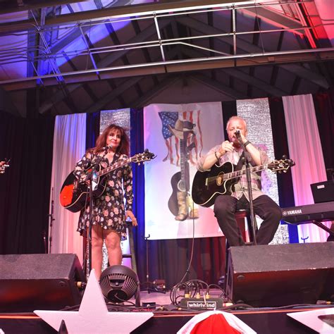 Nashville Singer Songwriters Always Hit It Out Of The Park At Taps Evens
