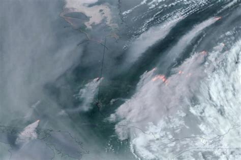Wildfires In Canada Torontos Air Quality Hits Rock Bottom Massive