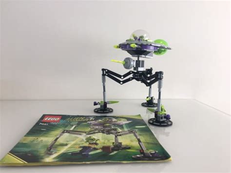 Lego 7051 Alien Conquest Space Tripod Invader Toys Indoor