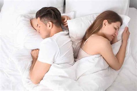 12 Common Couple Sleeping Positions And What They Mean Artofit