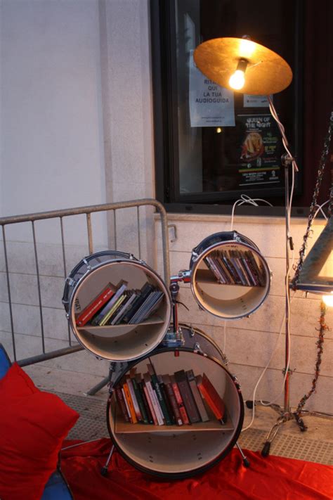 Wonderful Ways To Repurpose Old Drums In Home Decor Top Dreamer