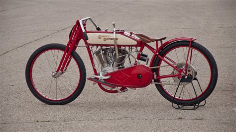 The bike has been based off of a 1929 harley board track racer. 1918 Harley-Davidson Board Track Racer | F255.1 ...