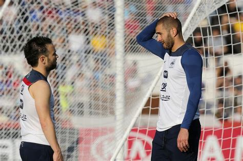 Discover everything you want to know about karim benzema: Mathieu Valbuena belastet Karim Benzema in Sexvideo-Affäre ...