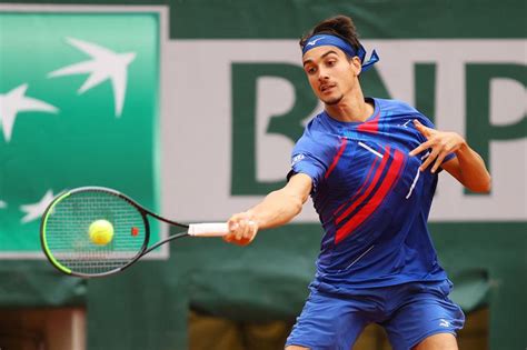 Bio, results, ranking and statistics of lorenzo sonego, a tennis player from italy competing on the atp international lorenzo sonego (ita). Lorenzo? Chiamatelo monsieur drop-shot!