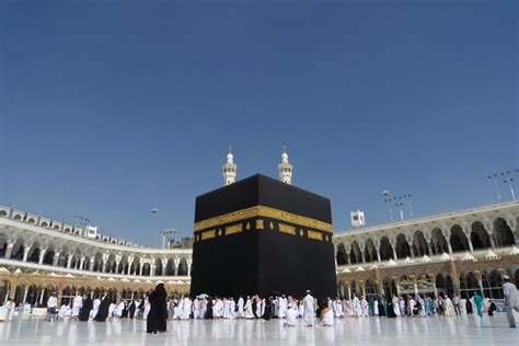 Makkah To Receive Umrah Pilgrims Starting Today