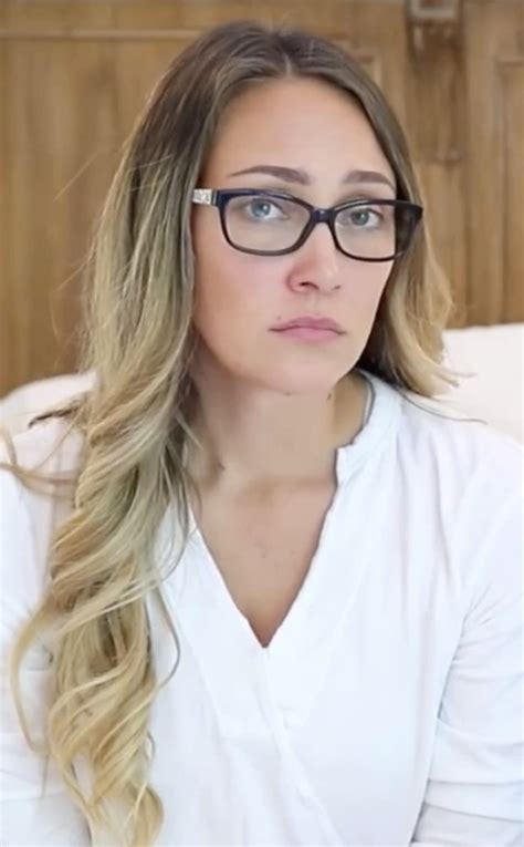 youtuber myka stauffer will not face charges after investigation into adopted son s welfare e