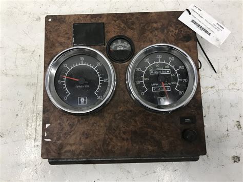 Kenworth W900l Speedometer Instrument Cluster For Sale