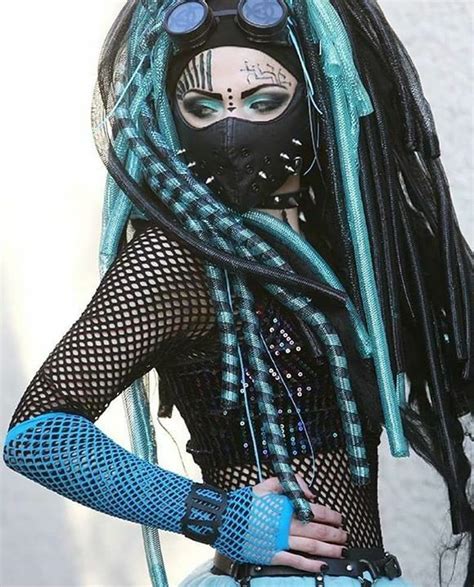 Pin By Tn On Cyber In 2020 Cybergoth Style Goth Subculture