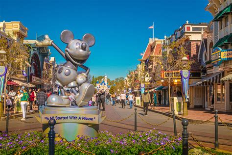 Disneyland Temporarily Closes Popular Ride