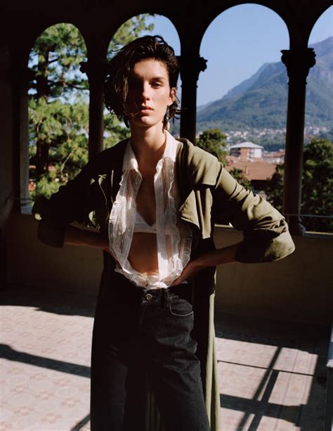 The Prettiest Fall Fashion Shot In Lake Como
