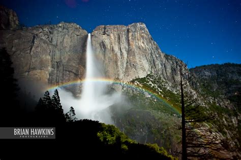 Moonbow From Yosemite Falls Trail Moonbow Lunar Rainbow Flickr