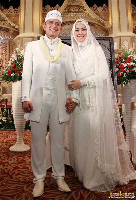 19 Ide Baju Pengantin Adat Sunda Hijab Modern Terkini Baju Pernikahan