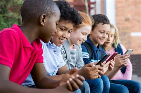Tips For Keeping Your Kids Safe On Social Media Miramar Fl