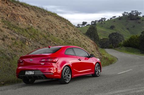 4.1 out of 5 stars from 265 genuine reviews on australia's largest opinion site productreview.com.au. Kia Cerato Koup Turbo: pricing and specifications - photos ...