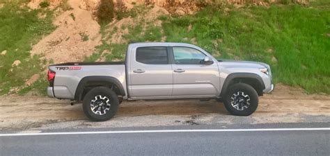 I'm never back there so it is not a problem for me at least haha. 2018 Toyota Tacoma TRD Off-Road Review: Pure fun | The ...