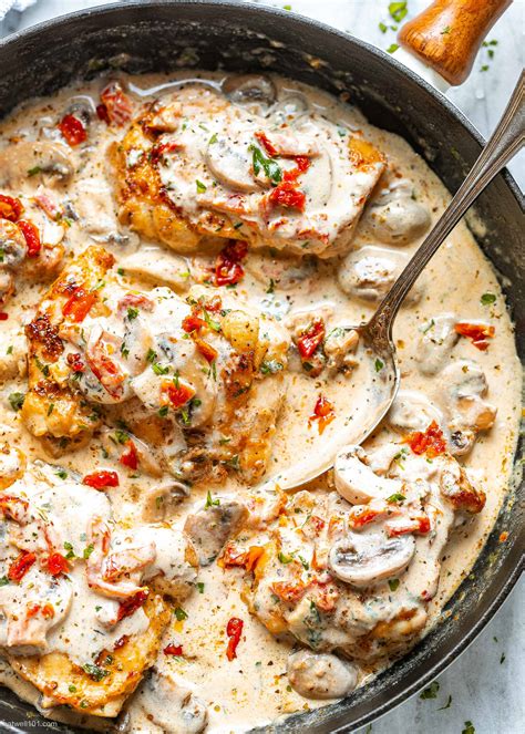 Garlic Chicken Thighs Recipe In Creamy Mushroom Sauce Chicken Thighs