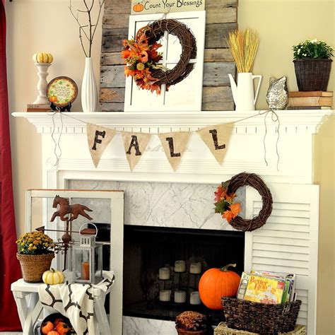 Fall Mantel With Reclaimed Pallet Wood Fall Fireplace Fall Mantels