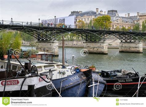 Seine River Cruise Ship Flying Editorial Image Image Of Bridge